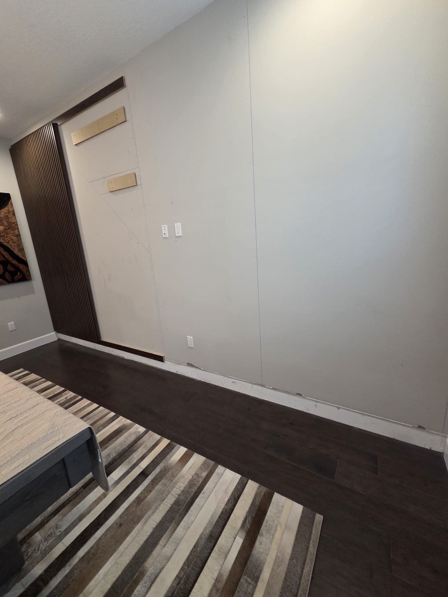 Decorative wall panel installation by COPLASA